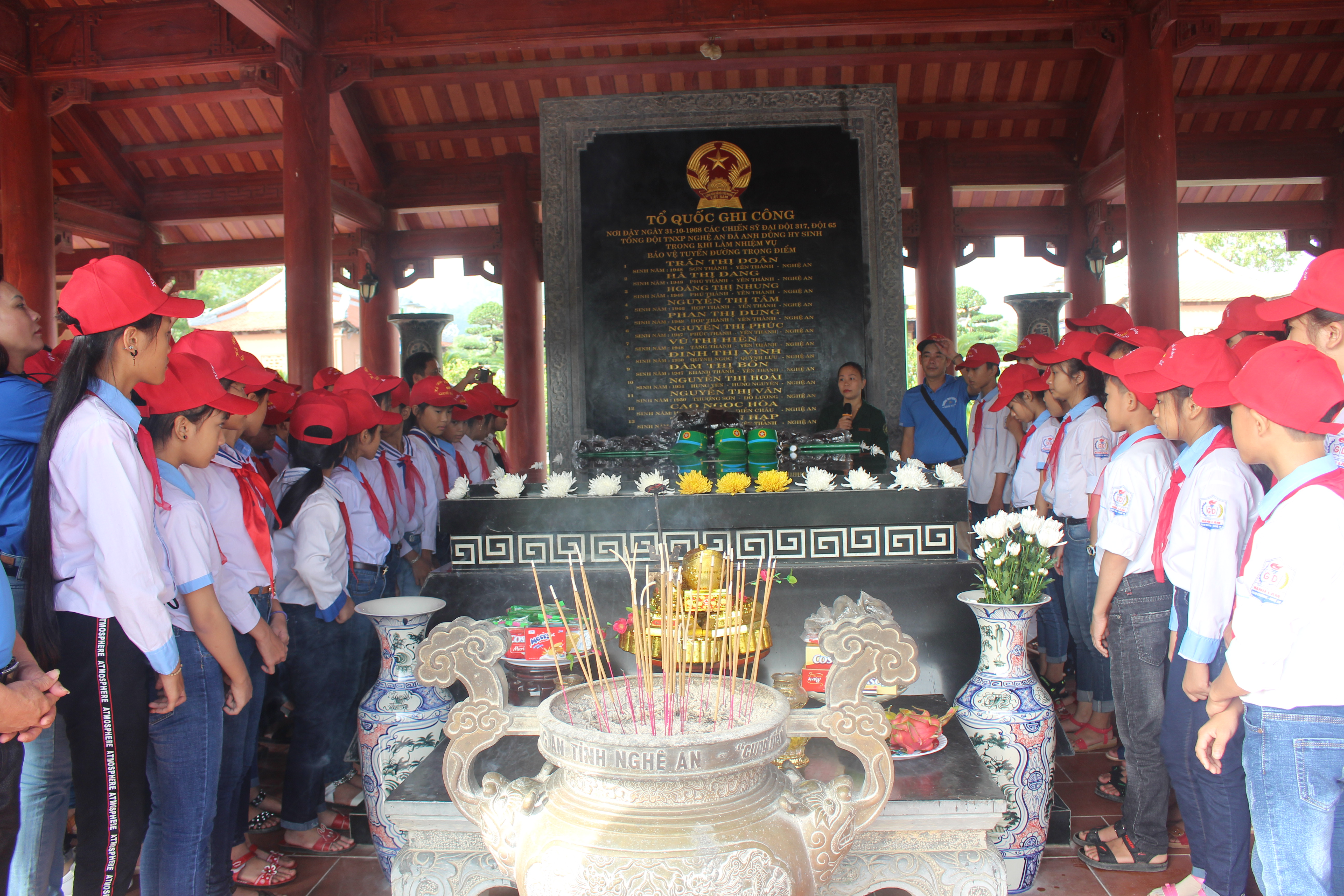 truong-bon-thang-92017